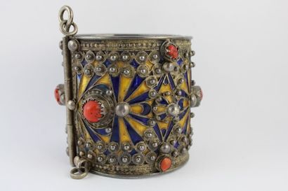 Berber silver bracelet of low title with...
