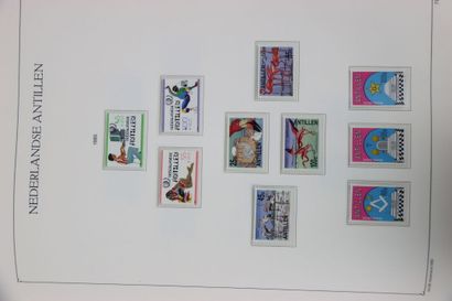 TIMBRES. Collection des Antilles Néerlandaises...
