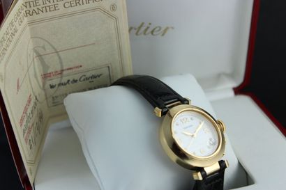 CARTIER Pasha réf. 1035
Montre bracelet en...