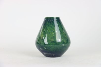Vase moderne en verre soufflé à décor couleur...