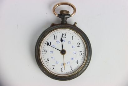 Pocket watch in metal. Arabic numerals. Gross...
