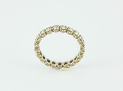 American wedding band in 18K (750/1000) white...