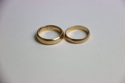 Meeting of two wedding rings and a pendant...