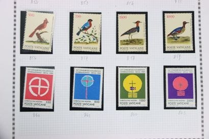 TIMBRES. Belle collection du Vatican de 1987...