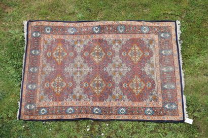 TAPIS. Lahore, Pakistan, vers 1975, Velours...