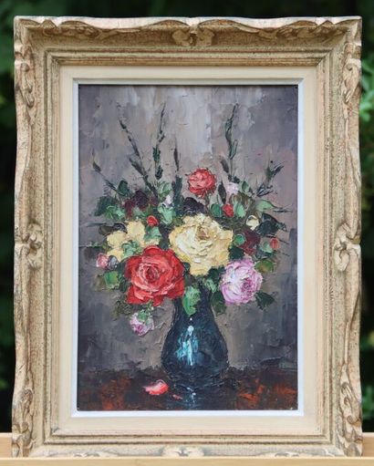 École du XXe siècle. Bouquet de fleurs. Huile...
