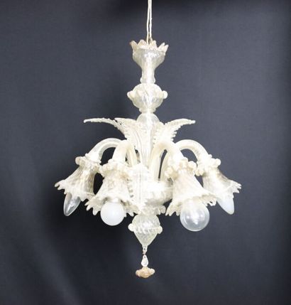 MURANO (Dans le gout). Lustre à cinq feux...