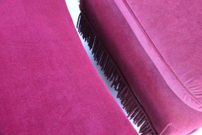 Ottoman footrest in red velvet. Napoleon...
