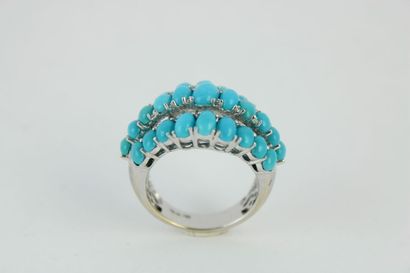 Bague en or gris 18K (750/1000) ornée de...