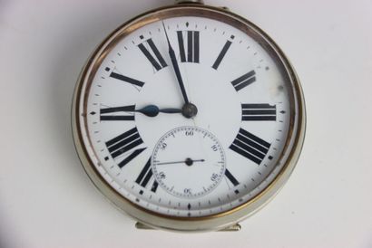 Pocket watch in metal. Arabic numerals. Gross...