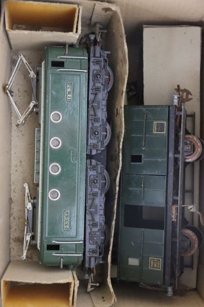 HORNBY MECCANO train meeting. 