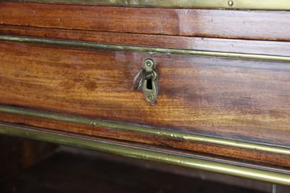 Mahogany veneered desk with brass scrapers,...