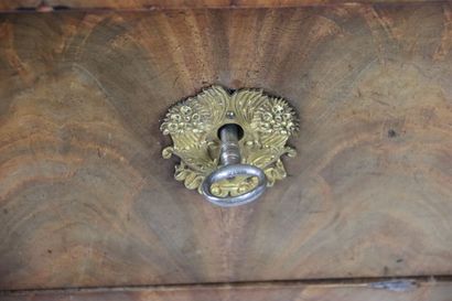 Mahogany and flamed mahogany veneer chest...