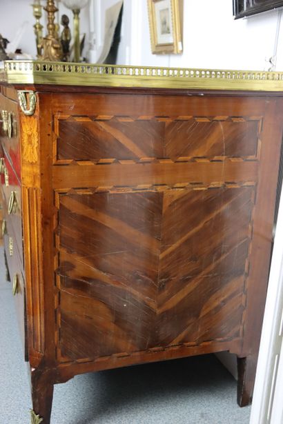 Veneered chest of drawers, marble top surrounded...