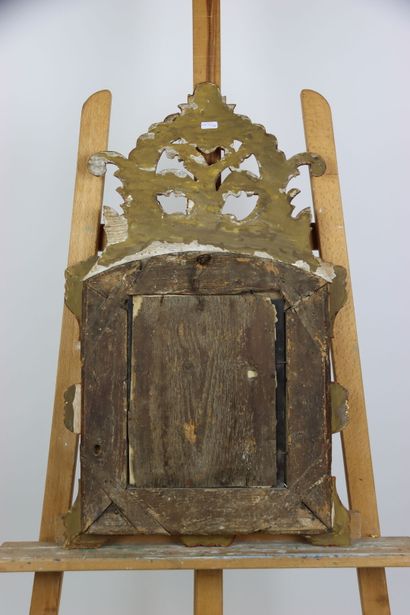 Carved and gilded wood mirror with openwork...