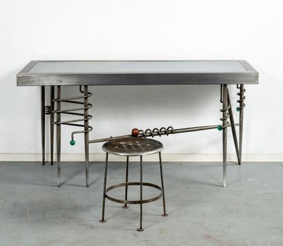Console de présentation pour la maison Daum...