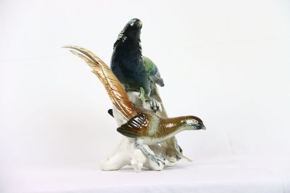 SAXE, Manufacture KARL ENS. Groupe en porcelaine...