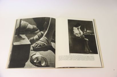 [LOT DE 8 LIVRES SUR L'ART EN LORRAINE] -...
