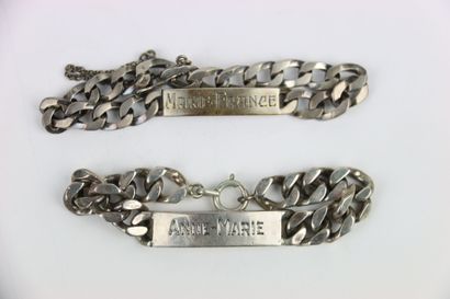 Ensemble de bijoux en argent comprenant:...
