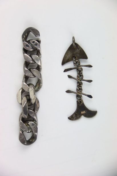 Ensemble de bijoux en argent comprenant:...