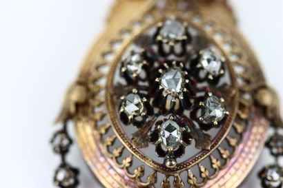 Broche en or 18 k (750/1000, poinçon tête...