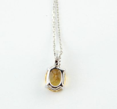 Pendentif et sa chaîne maille forçat en or...