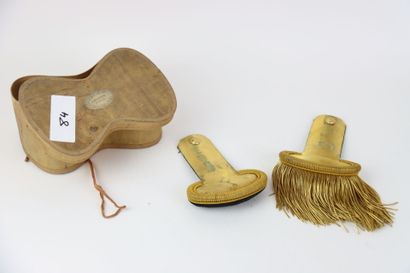 1 pair of officer's gold epaulettes (1 damaged)...
