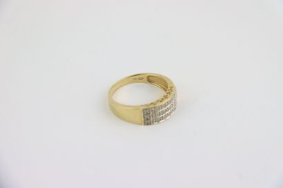 1 gold and diamond ring, TD 54. Gross weight:...