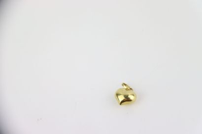 1 tangled gold neck chain, 2 pairs of gold...
