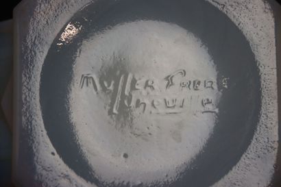 MULLERS FRERES à Lunéville. 
Paire de vase...