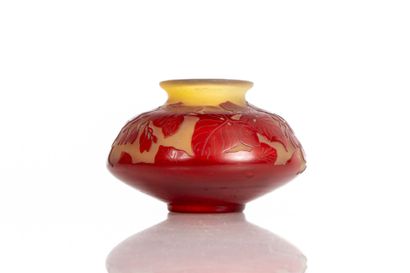 Établissement Émile GALLÉ (1904-1936).
Vase...