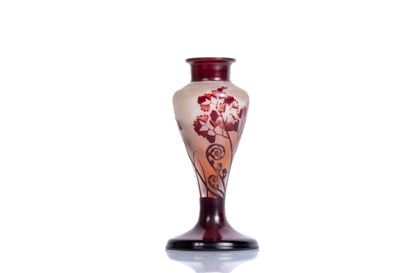 Établissement Émile GALLÉ (1904-1936).
Vase...