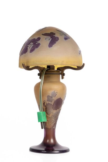 Établissement Émile GALLÉ (1904-1936).
Lampe...