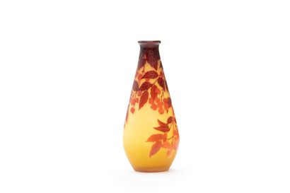 Établissement Émile GALLÉ (1846-1904). 
Vase...