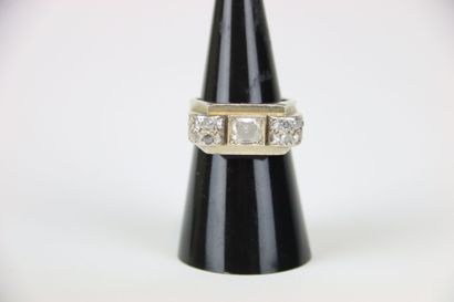 Jean Desprès (1889-1980) (Attributed to).
Ring...