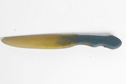 Amalric WALTER (1870-1959) à Nancy.
Coupe-papier...