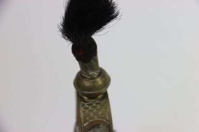 Casque de cuirassier modèle 1858. 
Bombe...
