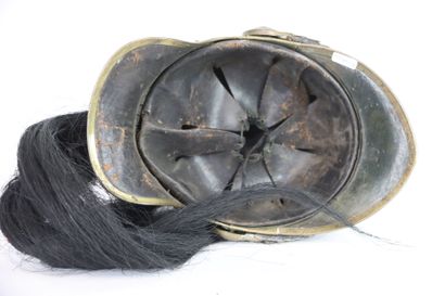 vettes de cuir. 
Casque de troupe de la Garde...