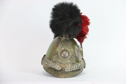 Casque de pompier modèle 1852.
Bombe en laiton,...