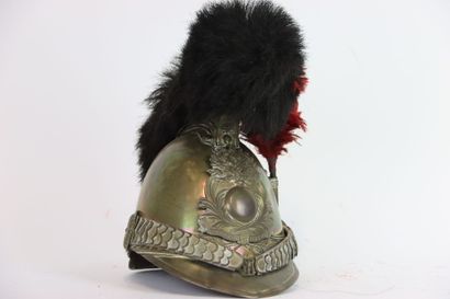 Casque de pompier modèle 1852.
Bombe en laiton,...