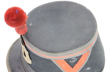 Shako de garde républicain modèle 1907.
Fut...