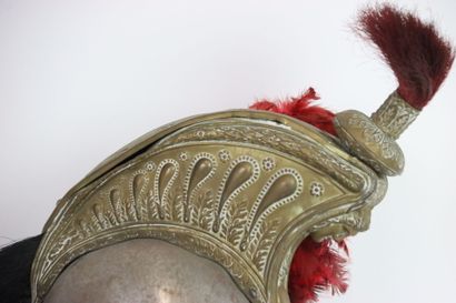 Casque de cuirassier modèle 1858. 
Bombe...