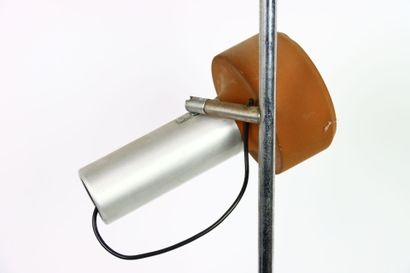 Peter NELSON (XXe siècle), dans le goût de.
Lampadaire...