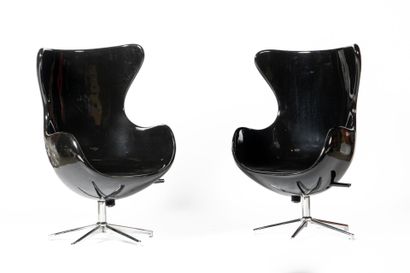 TRAVAIL DU XXème siècle.

Paire de fauteuils...