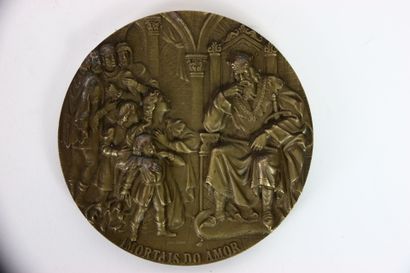 Réunion de 6 médailles :
- Médaille commémorative...