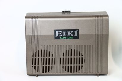 EIKI
Projecteur de cinéma
Modèle Super SLim...