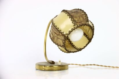 Lampe à poser en métal doré l'abat jour en...