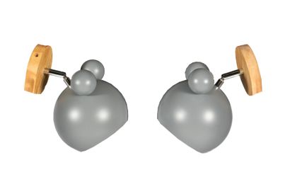 TRAVAIL DU XXème siècle.

Quatre appliques...