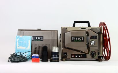 EIKI
Projecteur de cinéma
Modèle Super SLim...