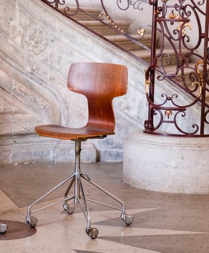 ARNE JACOBSEN (1902-1971)
3103